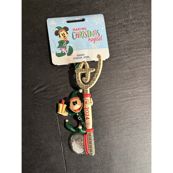 Disney 2024 Mickey Making Christmas Magical Ornament Castle Snow Globe D Key - Picture 1 of 3